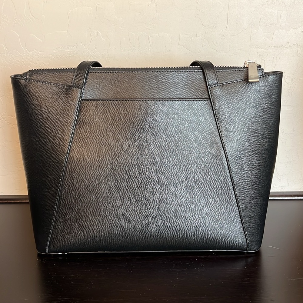 Michael Kors Maddie Medium Leather Tote shoulder bag, black, like new! - Picture 5 of 15